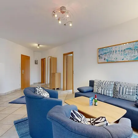 Strandburg 34 * Binz
